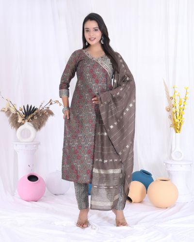 KURTI PANT DUPATTA SET ( MASLIN SILK )