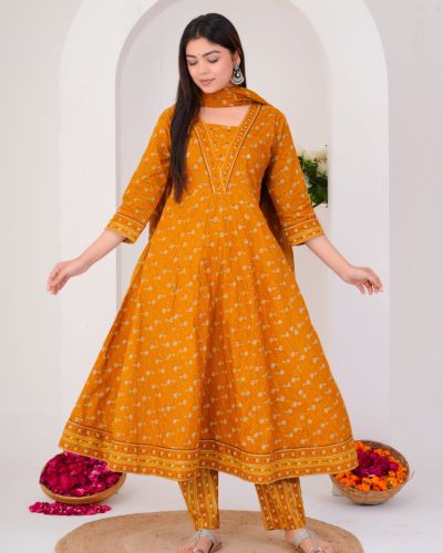 LONG ANARKALI KURTI PANT DUPATTA SET ( ORANGE )