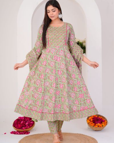 LONG ANARKALI KURTI PANT DUPATTA SET