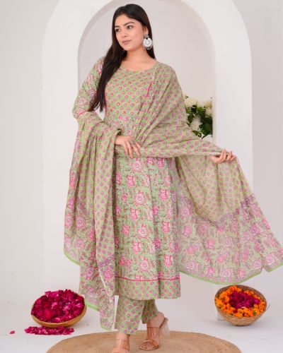 LONG ANARKALI KURTI PANT DUPATTA SET