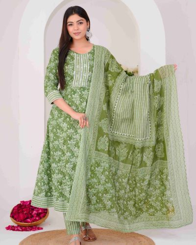 LONG ANARKALI KURTI PANT DUPATTA SET