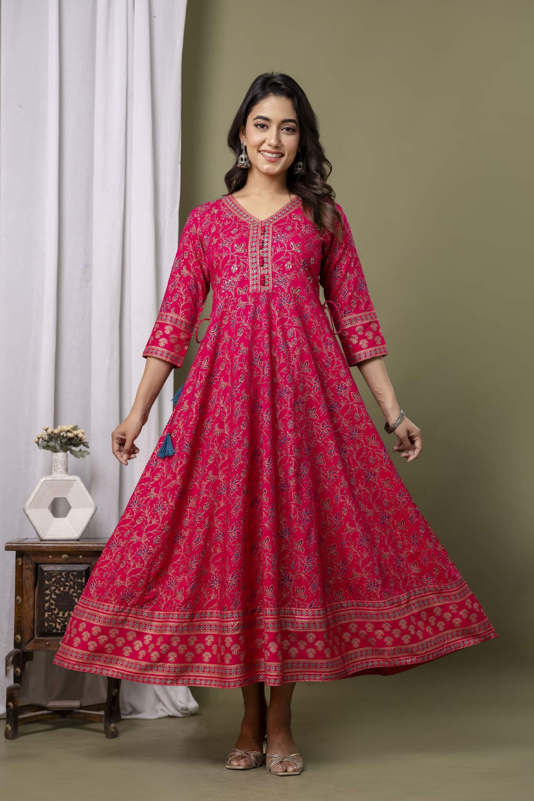 LONG FROCK GHERA  GAOUN KURTI  ( ANARKALI KURTI )