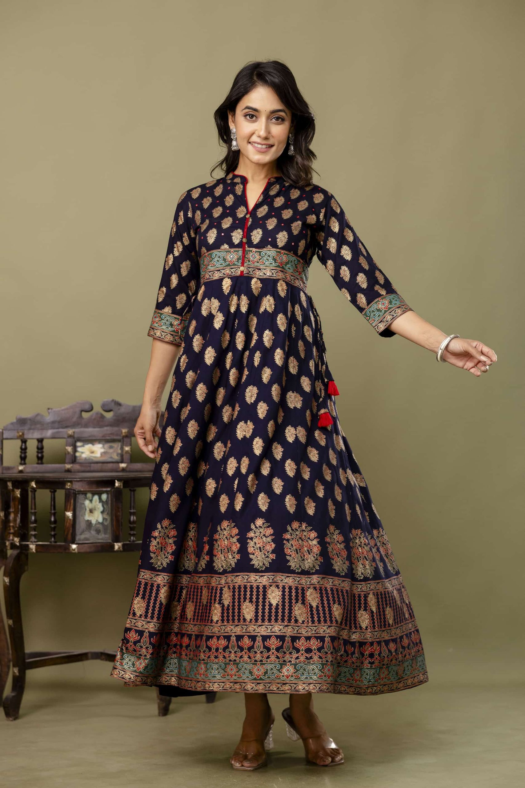 LONG FROCK GHERA  GAOUN KURTI  ( ANARKALI KURTI )