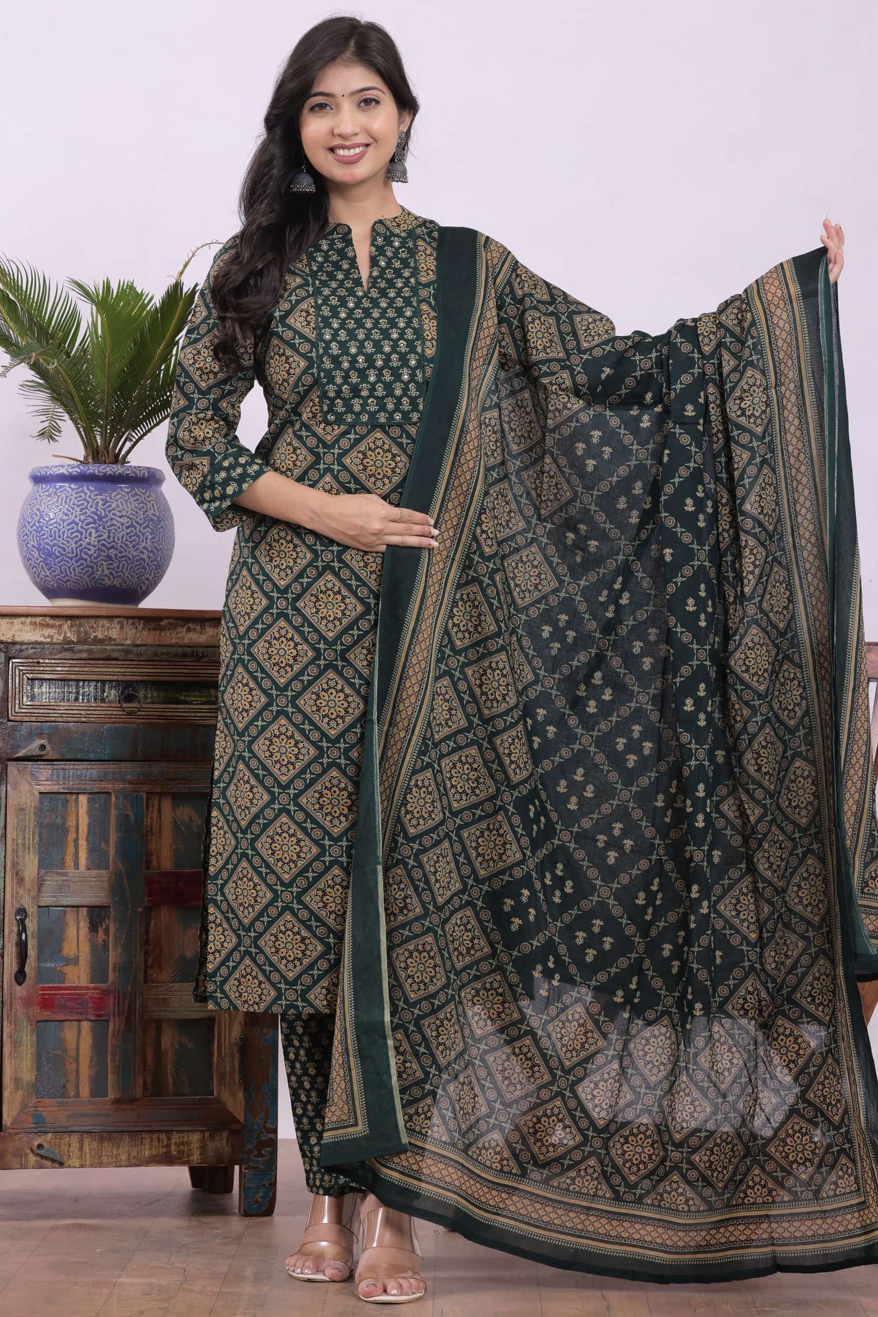 KURTI PANT DUPATTA SET