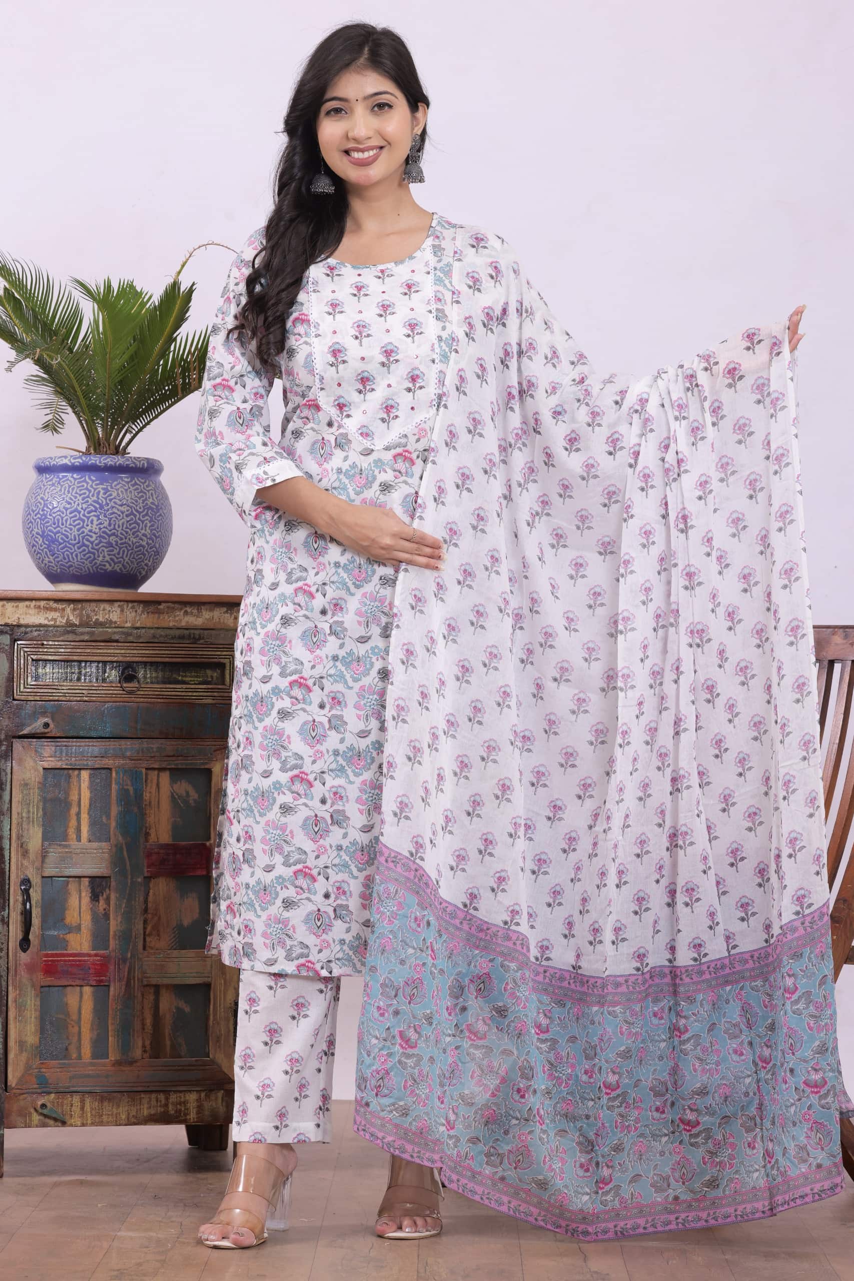 KURTI PANT DUPATTA SET