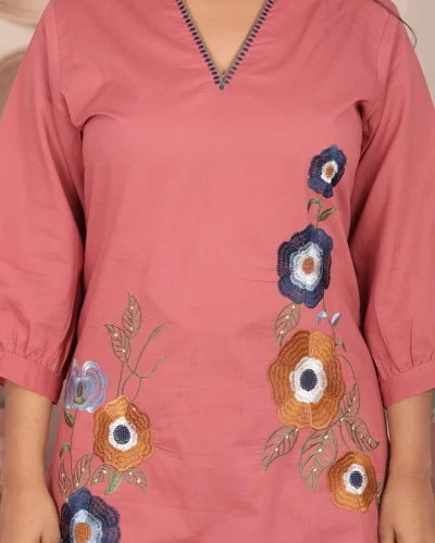 Floral Embroidered V-Neck Kurta Pant Co-ord Set