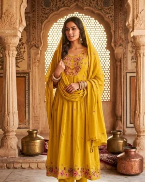 Floral Embroidered Mal Cotton Anarkali Suit Set (With Dupatta)