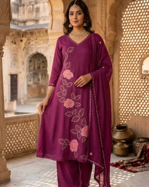 Elegant Floral Embroidered Cotton Kurti Pant & Dupatta Set